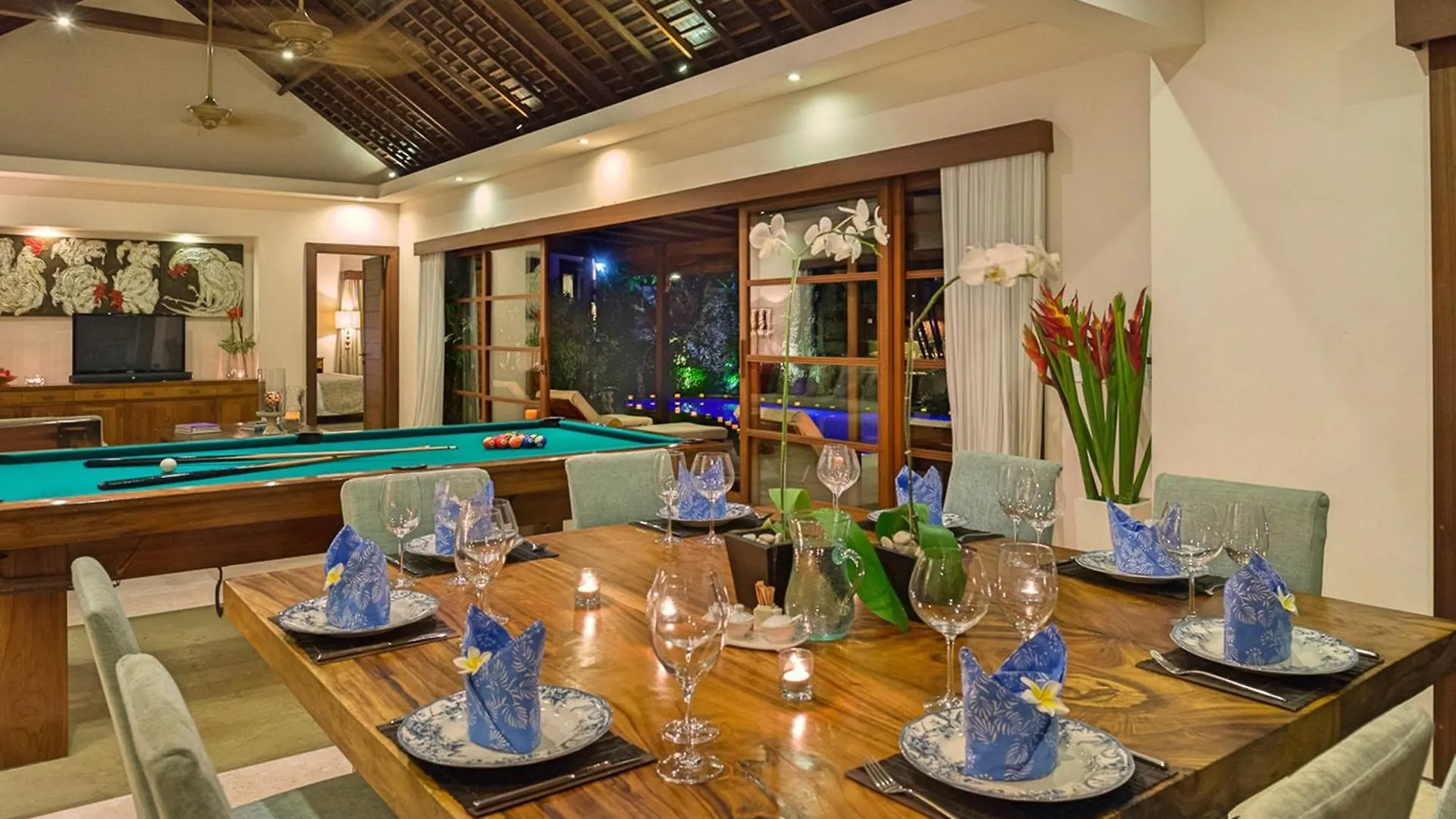 Lataliana Seminyak Villa