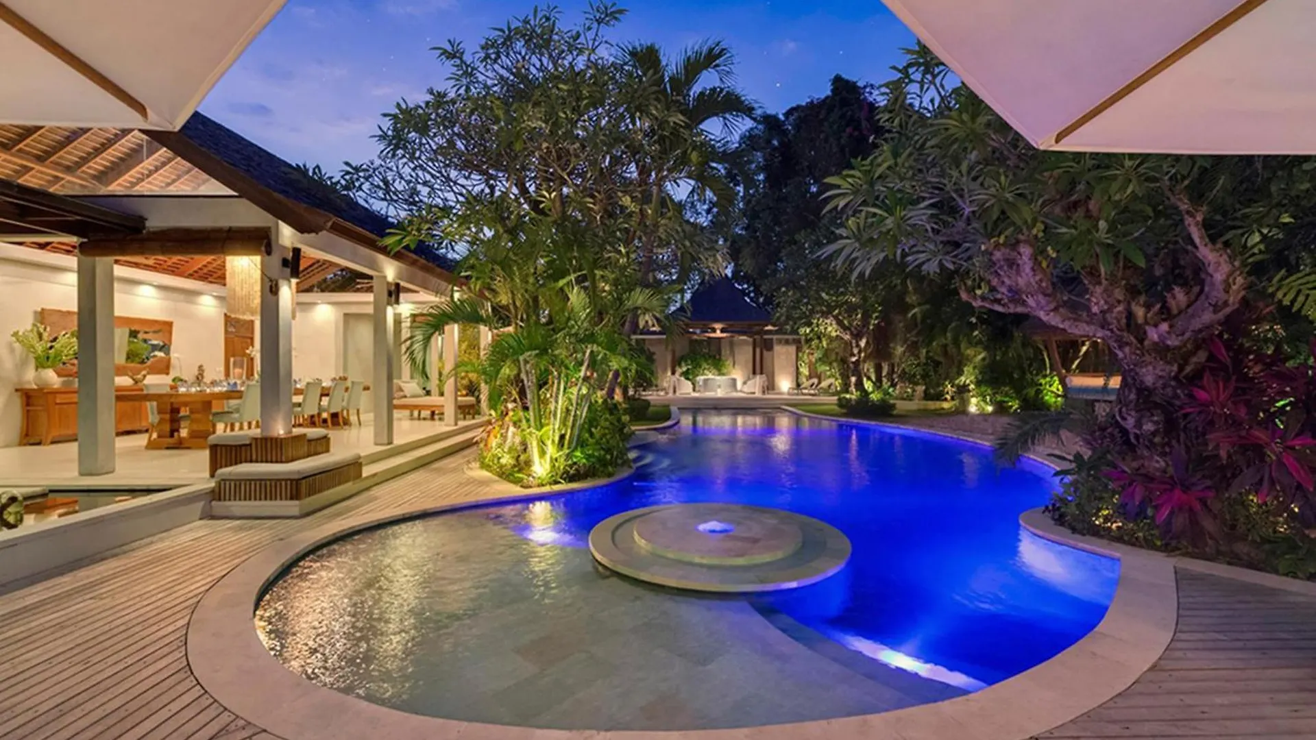 Lataliana Seminyak Villa