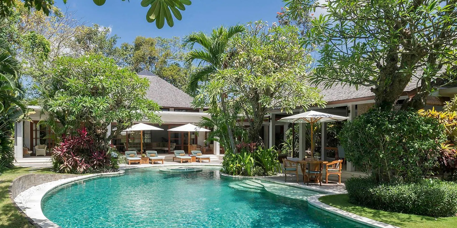 Lataliana Seminyak Villa