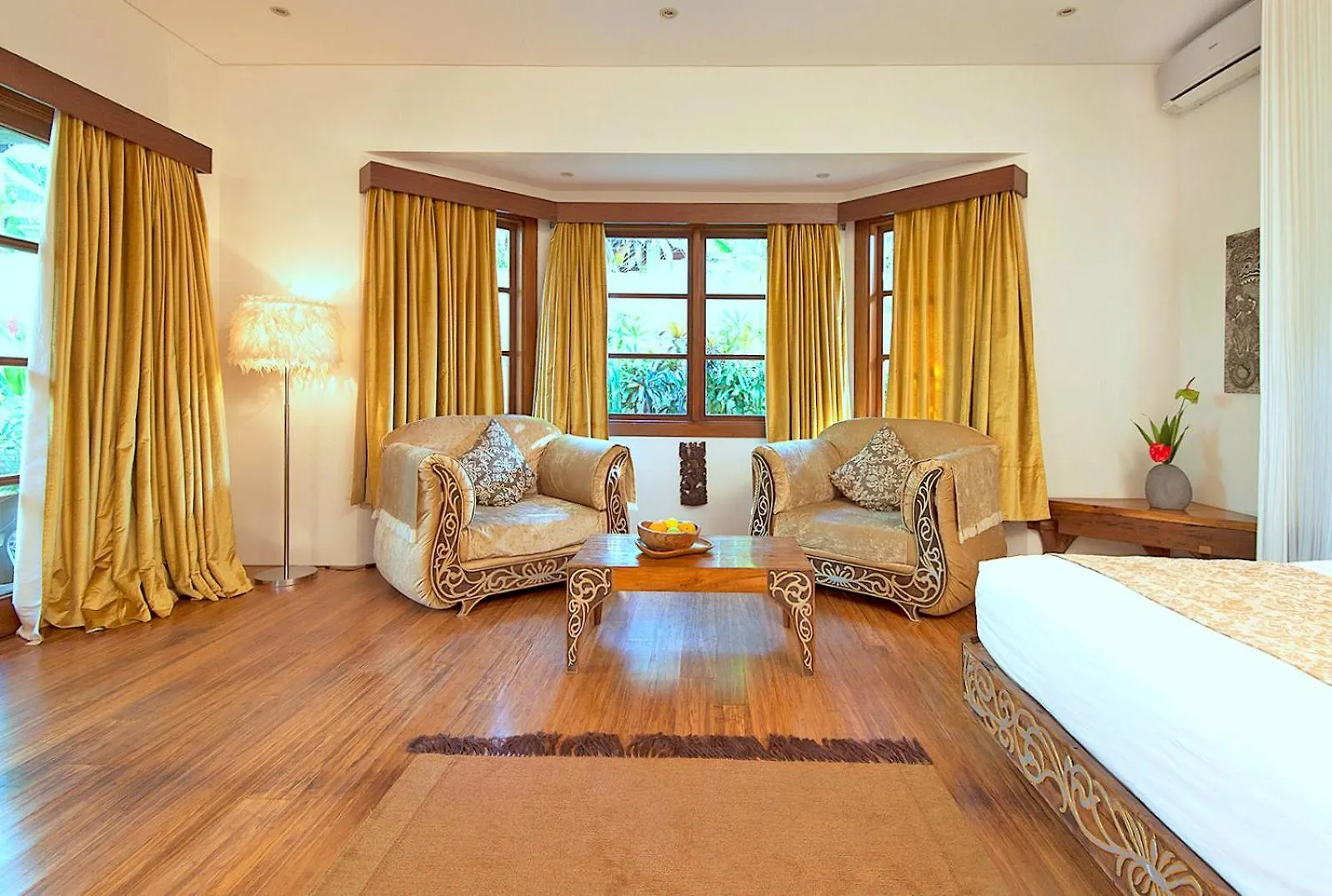 Lataliana Seminyak Villa Indonesia